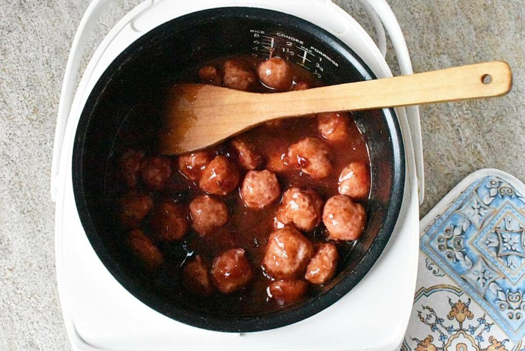 Slow Cooker Cranberry BBQ Meatballs recipe - step 3
