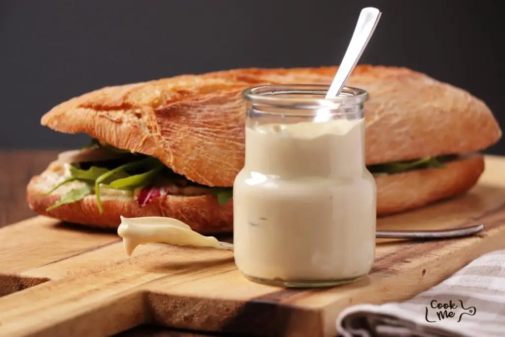 Two-Minute Mayonnaise