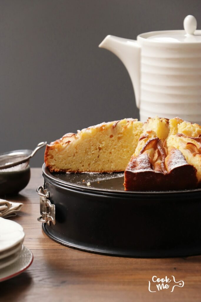 Fresh Ginger and Pear Cake