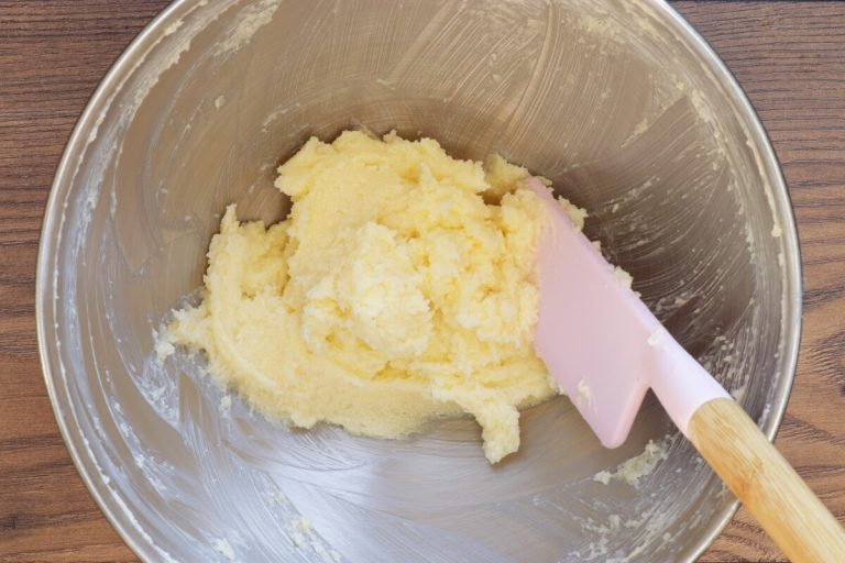 Step 2 - Fresh Ginger and Pear Cake