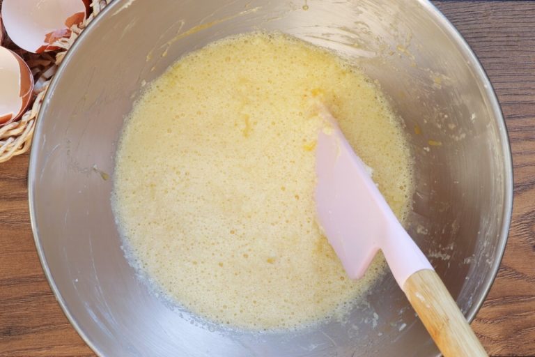 Step 3 - Fresh Ginger and Pear Cake