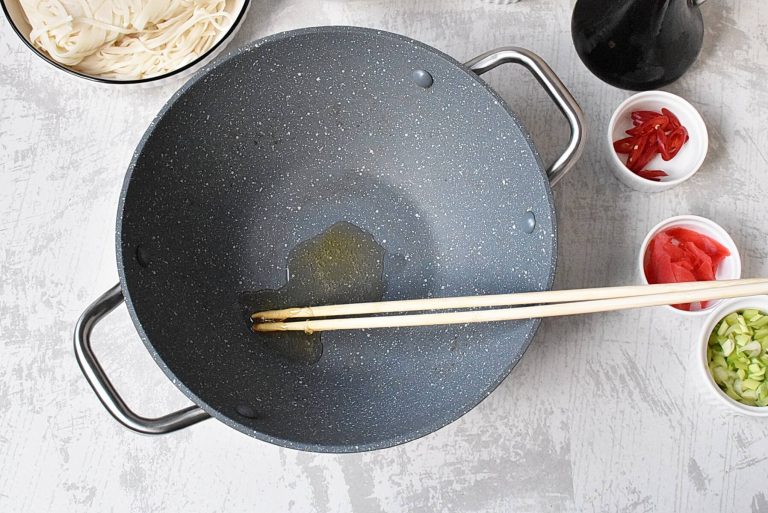 Step 1 - One-Pot Chinese Chicken Noodle Soup