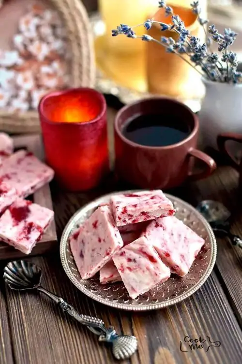 Strawberry Fudge
