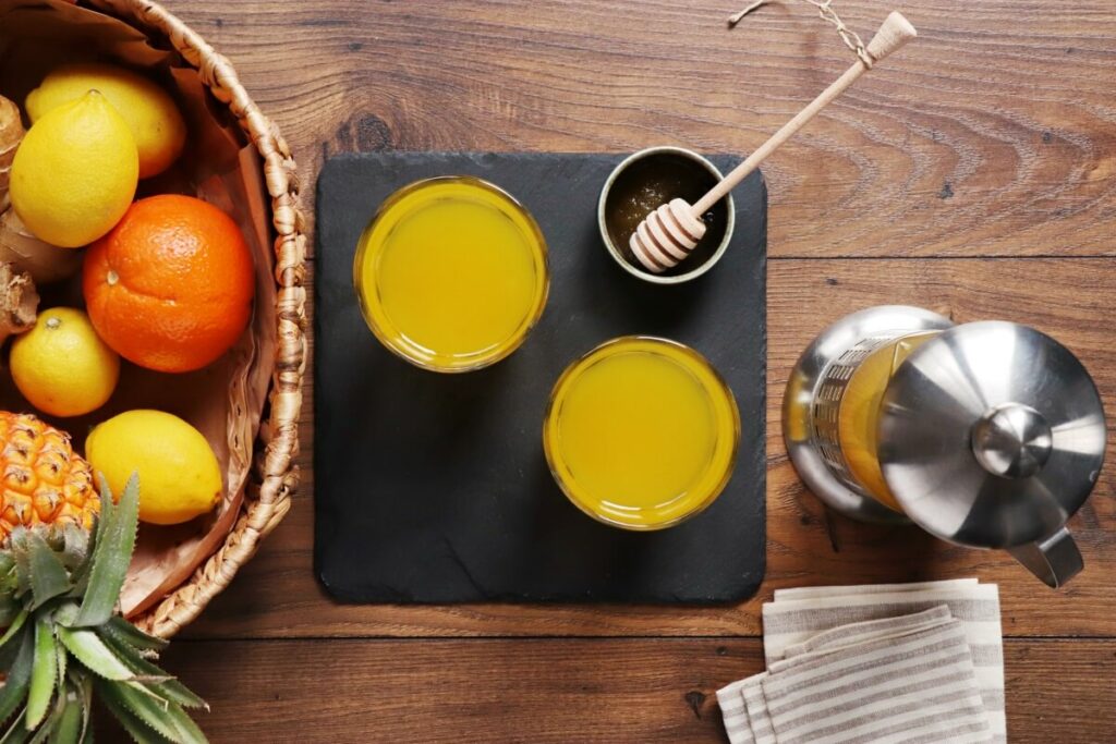 How to serve Pineapple Skin Tea