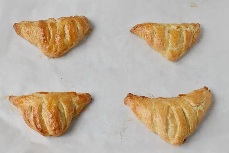 Step 8 - Quick Pear Pastries