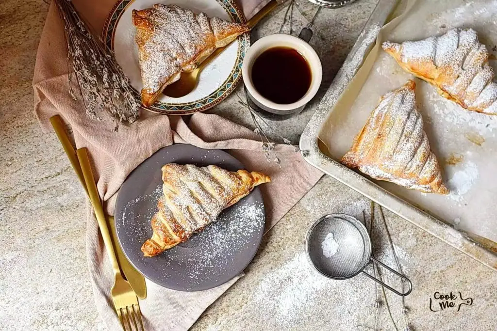 Quick Pear Pastries