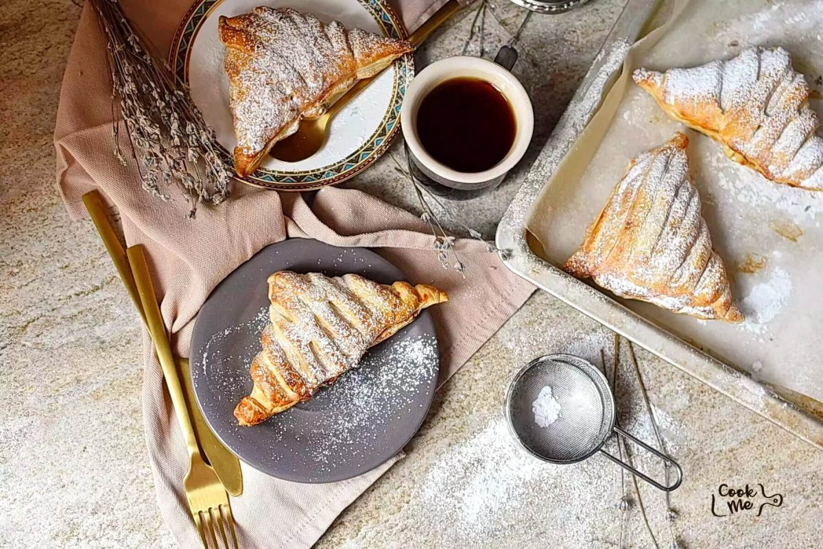 Quick Pear Pastries