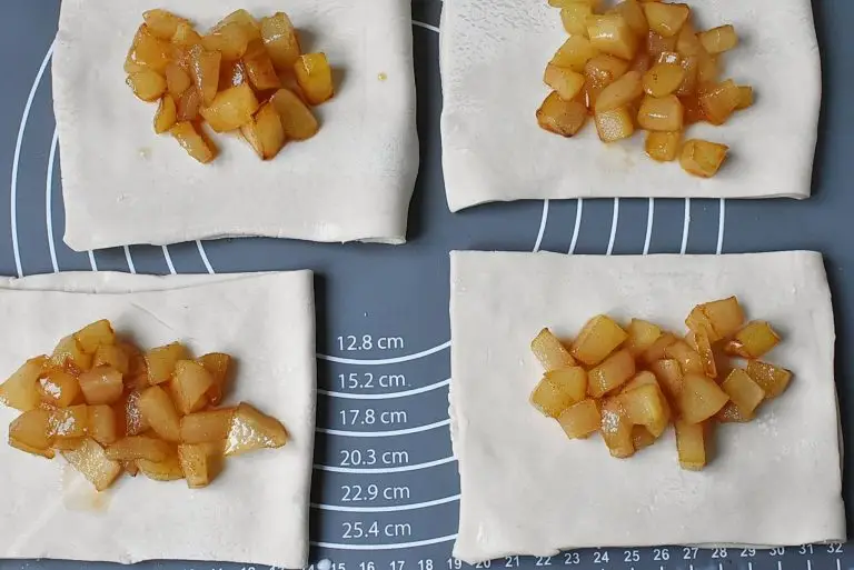 Step 5 - Quick Pear Pastries