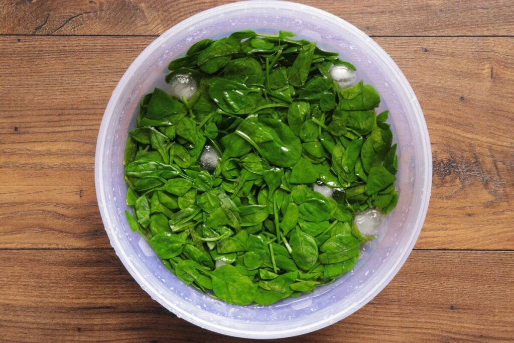 Spinach Flatbread recipe - step 2