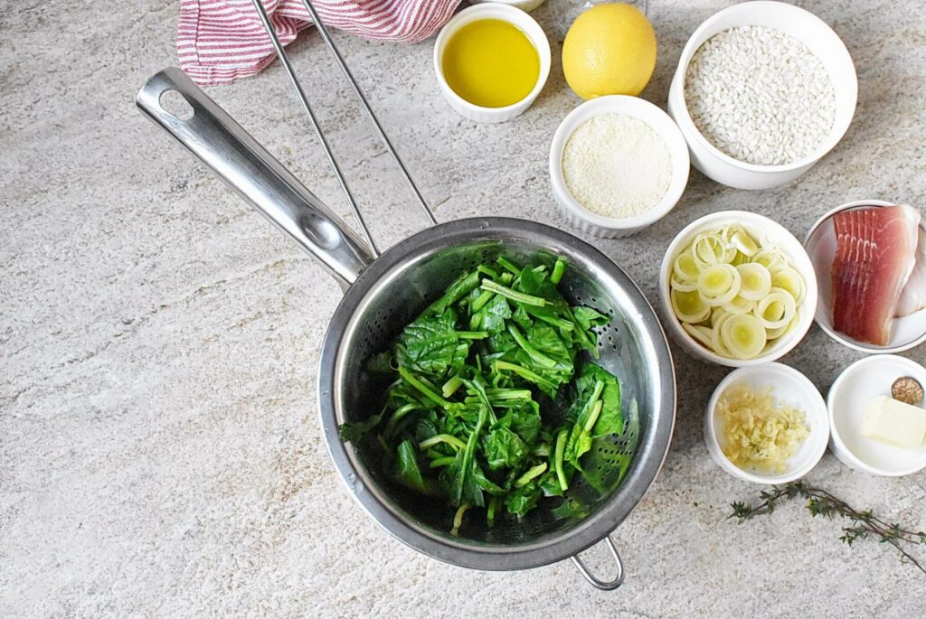 Spinach and Lemon Risotto recipe - step 2