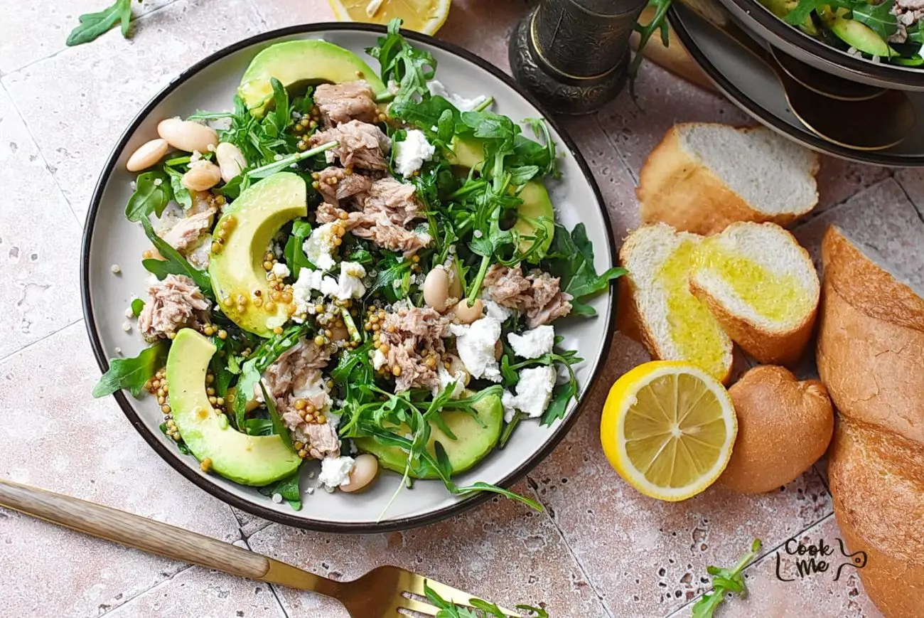 Oil Packed Tuna Arugula Salad