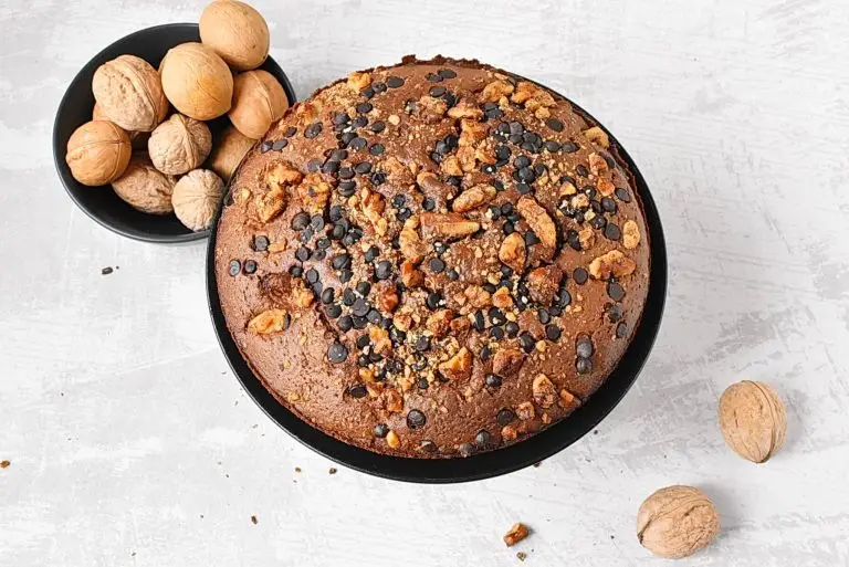 How to serve One Pan Chocolate Cake
