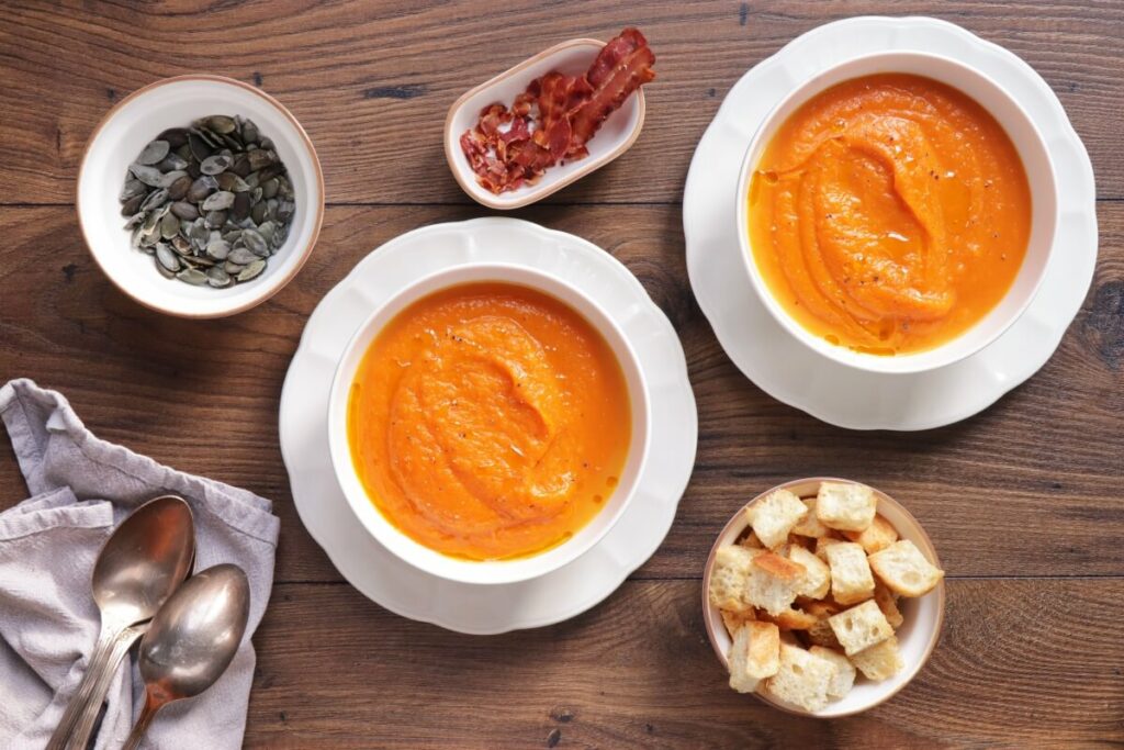 How to serve One-Pot Roasted Butternut Squash Soup