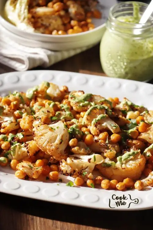 Roasted Cauliflower and Chickpeas