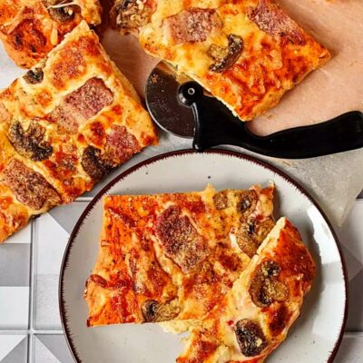 Three-Cheese-Pizza-with-Pancetta-and-Mushrooms-Recipes–-Homemade-Three-Cheese-Pizza-with-Pancetta-and-Mushrooms-–-Easy-Three-Cheese-Pizza-with-Pancetta-and-Mushroom