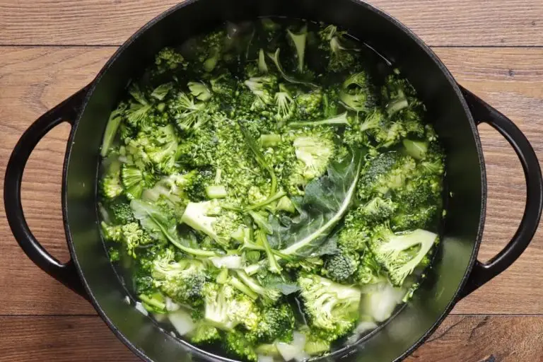 Step 3 - Broccoli and Stilton Soup