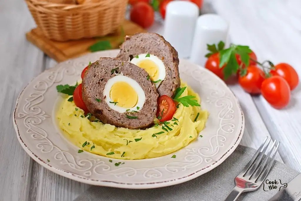 Egg Stuffed Meatballs