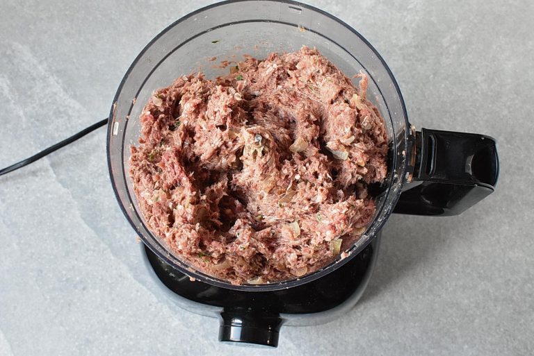 Step 6 - Egg Stuffed Meatballs