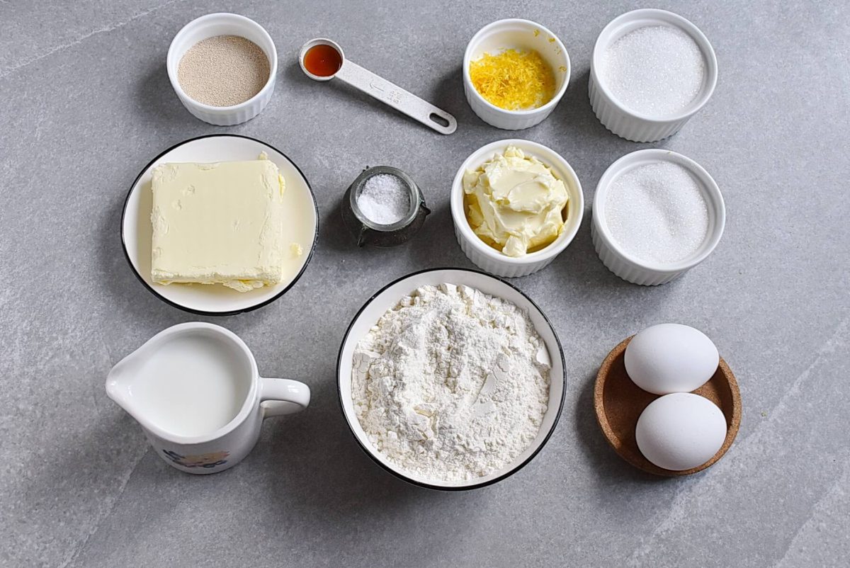 Ingredients for Italian Rose Cake