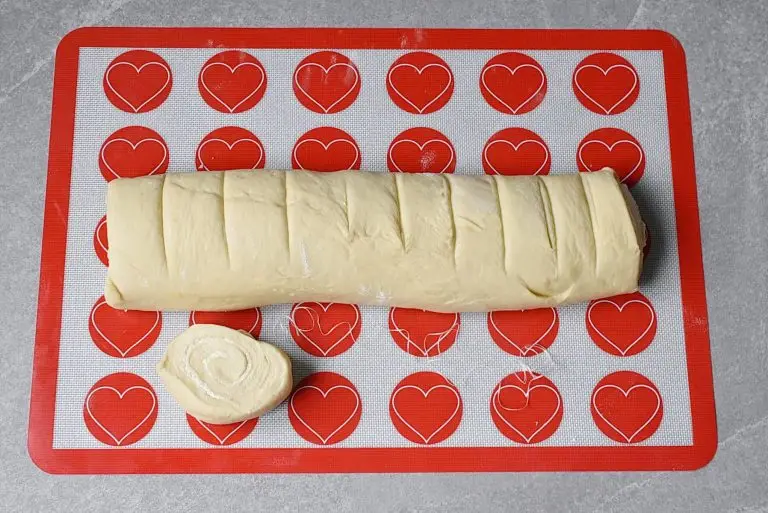 Step 10 - Italian Rose Cake