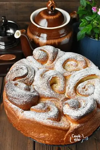 Italian Rose Cake