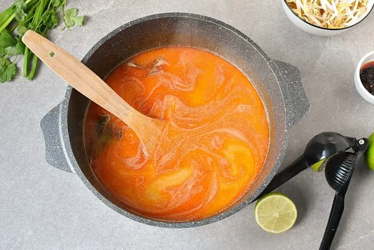 Step 8 - Laksa (Coconut Curry Noodle Soup)