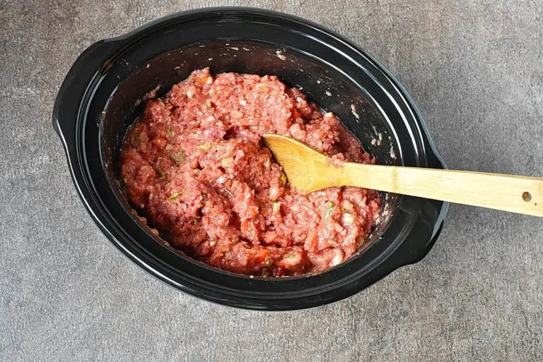 Step 1 - Slow Cooker Sloppy Joes Sliders