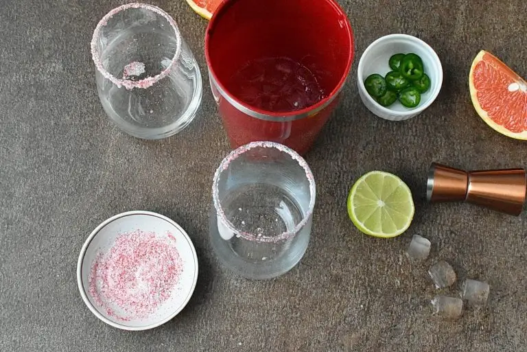 Step 3 - Spicy Grapefruit Paloma