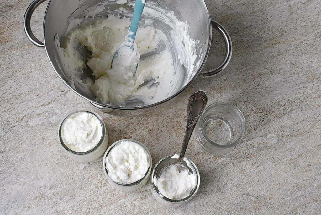 Coconut Lime Cheesecake Mousse recipe - step 5