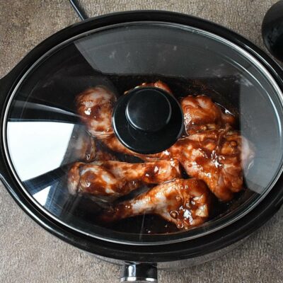 Hoisin and Honey Slow-Cooker Chicken Drumsticks recipe - step 4