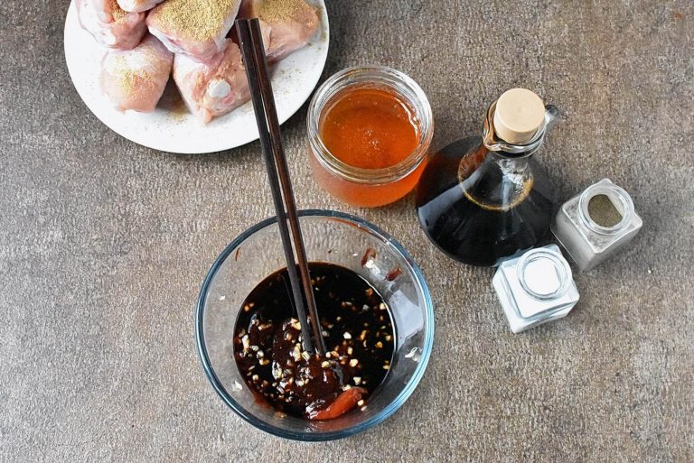 Step 1 - Hoisin and Honey Slow-Cooker Chicken Drumsticks