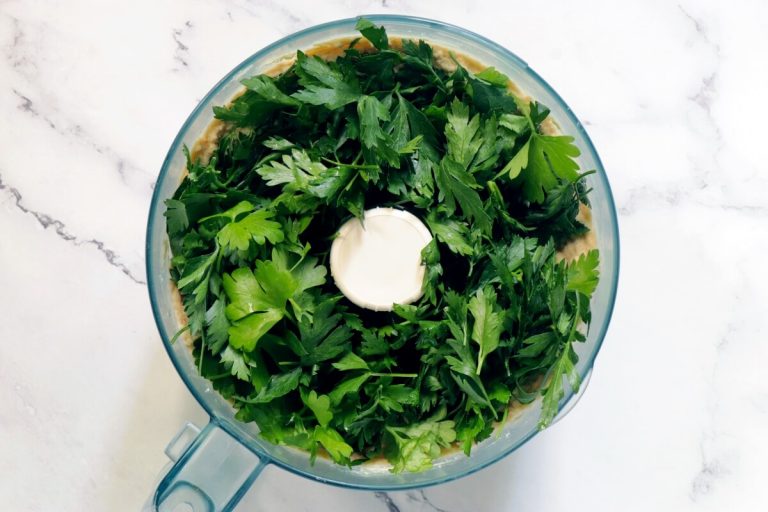 Step 3 - Parsley Hummus
