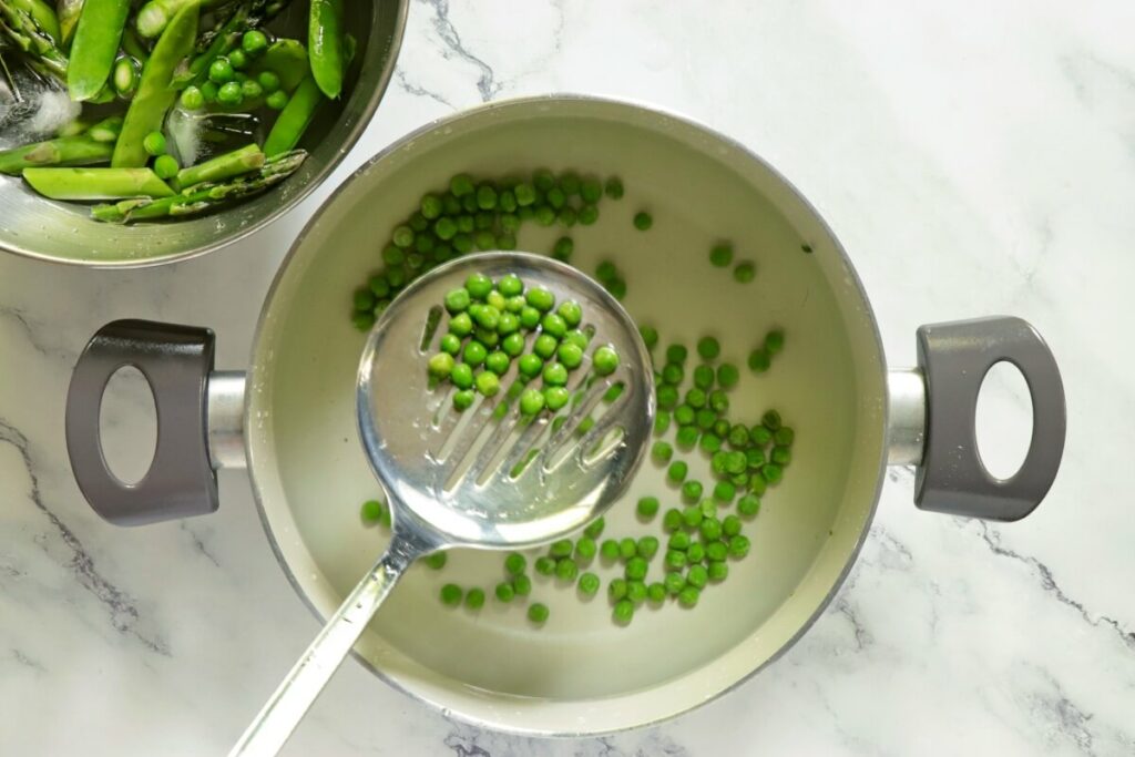 Pea and Asparagus Salad recipe - step 3