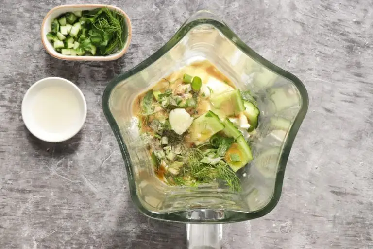 Cucumber, Yogurt and Herb Soup recipe - step 1