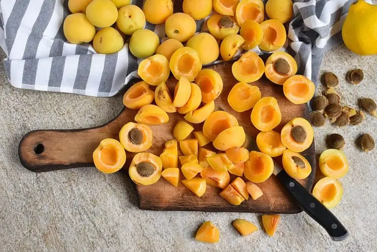 Step 1 - Easy Apricot Jam (Pectin-Free)
