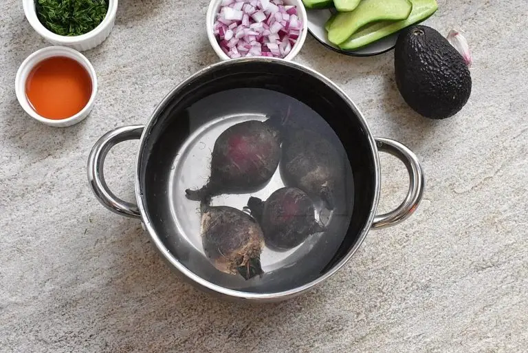 Step 1 - Simple Vegan Beet Gazpacho
