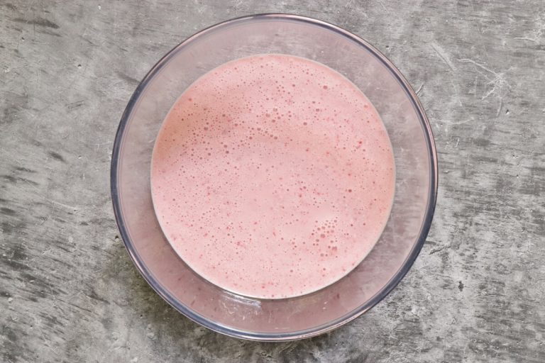Step 3 - Berry Cheesecake Overnight Oats