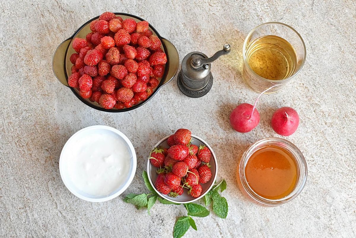 Ingredients for Chilled Strawberry Soup