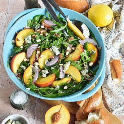 Peach, Arugula, and Blue Cheese Salad Recipes– HomemadePeach, Arugula, and Blue Cheese Salad– Easy Peach, Arugula, and Blue Cheese Salad