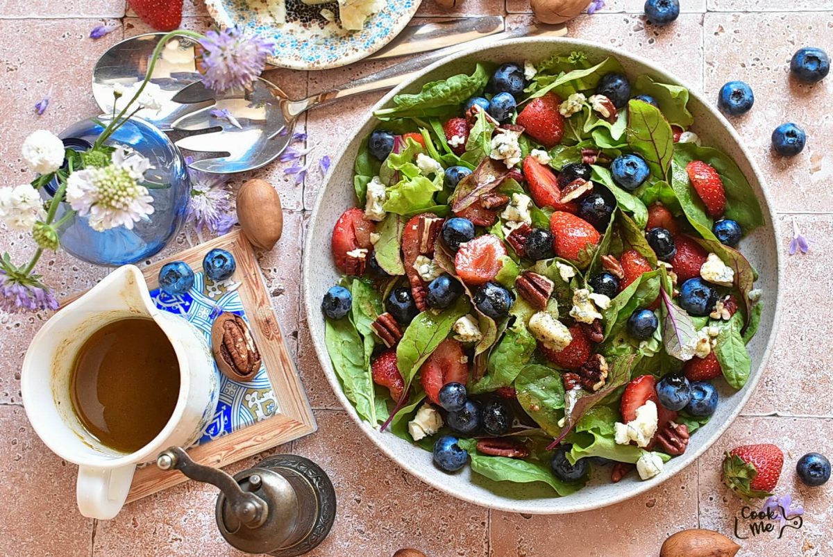 Strawberry and Mixed Green Salad