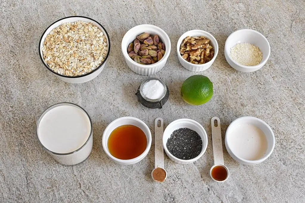 Ingredients for Baklava Overnight Oats