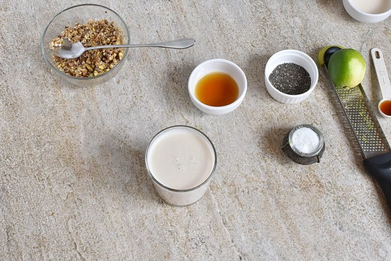 Step 3 - Baklava Overnight Oats