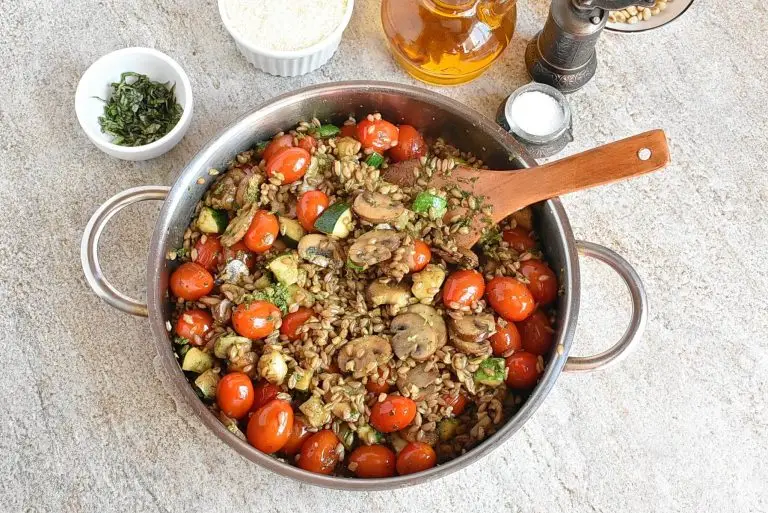 Step 4 - Farro with Blistered Tomatoes & Pesto