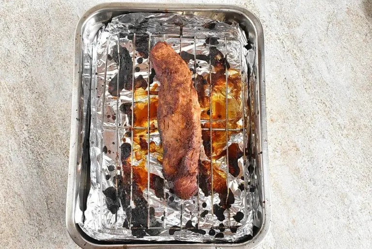 Grapefruit-and-Sugar-Rubbed Pork Tenderloin recipe - step 4