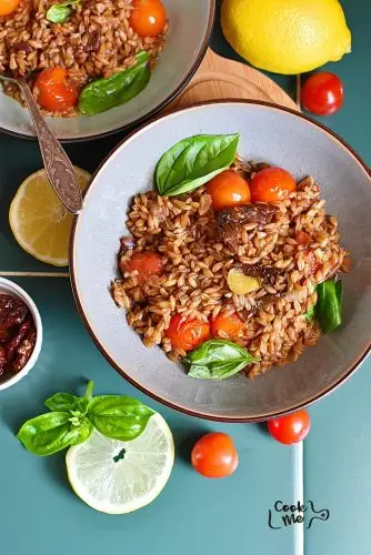 One-Pot Sun-Dried Tomato Farro