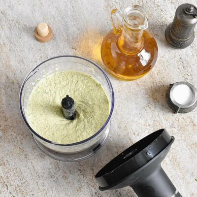 Parsley Hummus with Australian Beef Strips recipe - step 1