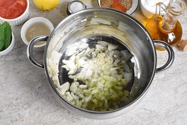 Step 1 - Persian Red Lentil Soup