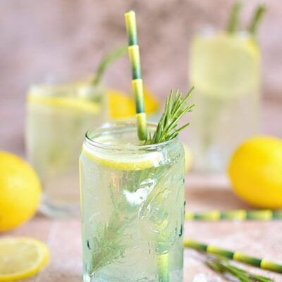 Rosemary Lemonade Recipes– Homemade Rosemary Lemonade – Easy Rosemary Lemonade