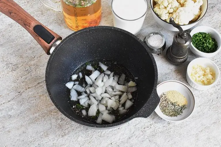 Step 1 - Vegan Cauliflower Soup