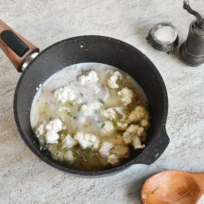 Vegan Cauliflower Soup recipe - step 4